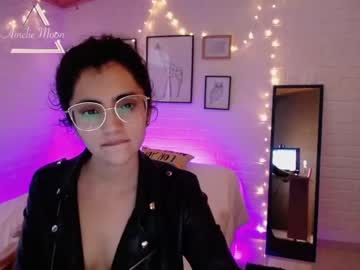 amelie_moon_